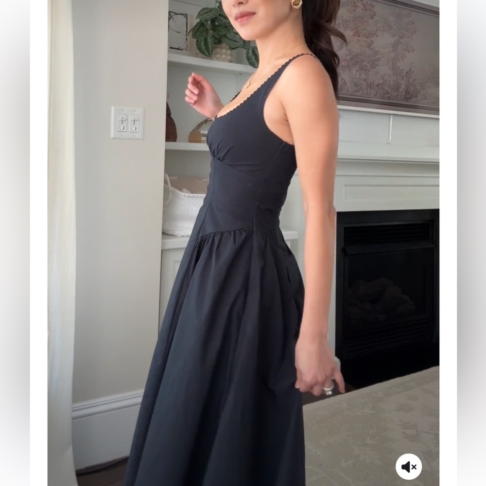 New! Abercrombie & fitch Dylan bra free midi dress - Picture 7 of 9